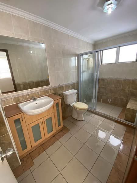 Condominium for Sale at Villa Wangsamas - Azli Ibrahim - Bathroom - PropertyGuru.com.my