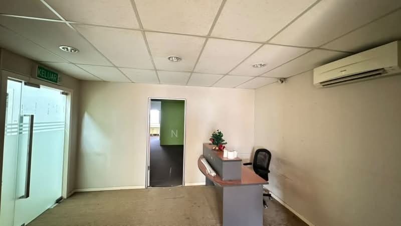 Shop / Office for Rent in Bandar Sri Damansara (Selangor) - Jun How - Entrance - PropertyGuru.com.my