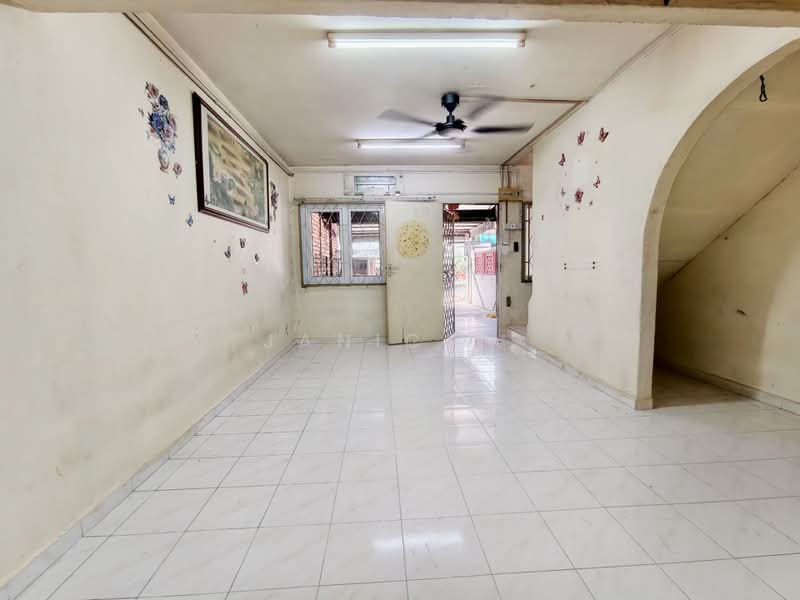 2-storey Terraced House for Rent in Taman Ungku Tun Aminah (Skudai) - Janice . - PropertyGuru.com.my