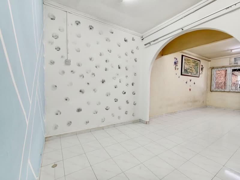 2-storey Terraced House for Rent in Taman Ungku Tun Aminah (Skudai) - Janice . - PropertyGuru.com.my