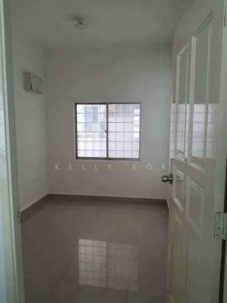 Kondominium untuk Disewa di Endah Regal Condominium - Kelly Kok - Interior - PropertyGuru.com.my