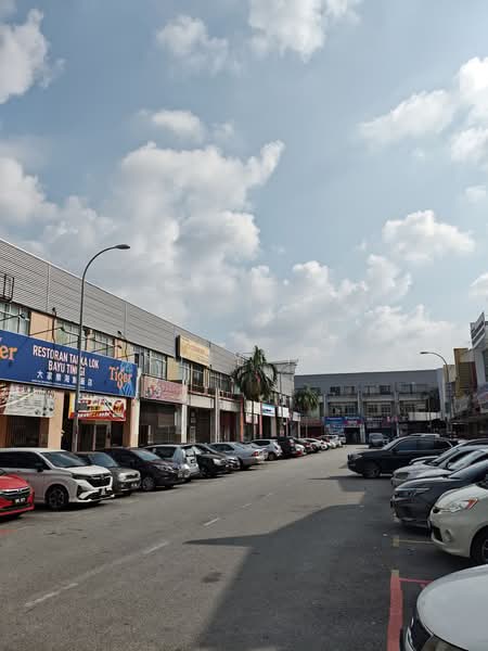 Shop for Rent in Klang (Selangor) - Ruby Ng - Exterior - PropertyGuru.com.my
