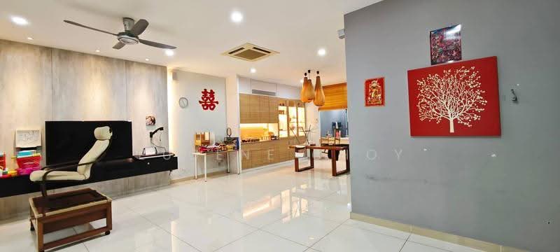 Terraced House for Sale in Bandar Kinrara Seksyen 1 (Bandar Kinrara) - Eugene Choy - Living Room - PropertyGuru.com.my
