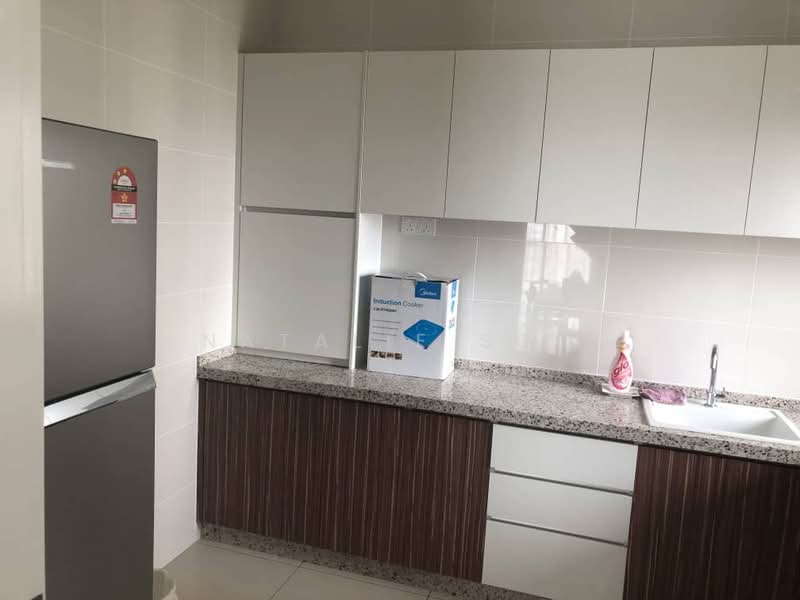 Kondominium untuk Disewa di Sky Condominium (Skyz Residence) - Natalie Soo - Kitchen - PropertyGuru.com.my