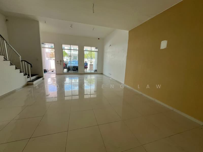 Rumah Teres 2 Tingkat untuk Dijual di Eco Majestic (Semenyih) - Soon Sheng Law - Living Room - PropertyGuru.com.my