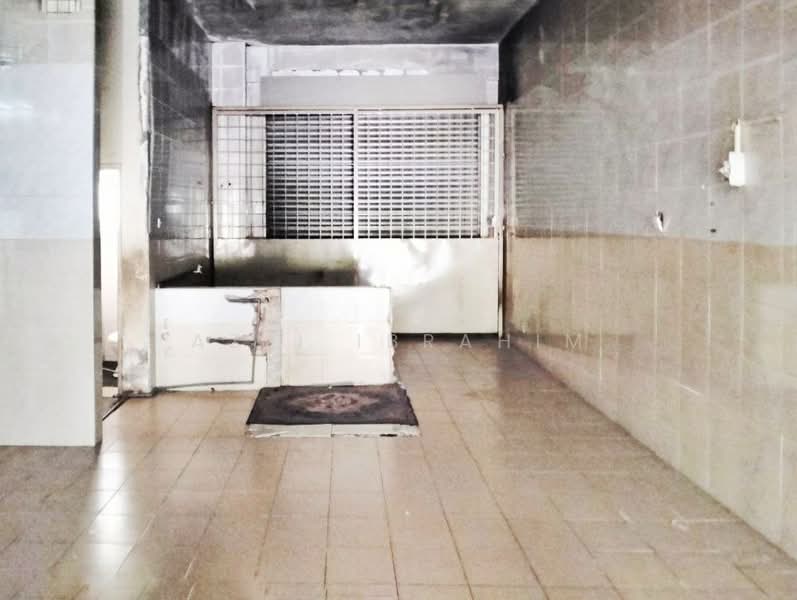 Shop / Office untuk Dijual di Taman Perkasa (Hulu Langat) - Azli Ibrahim - Interior - PropertyGuru.com.my