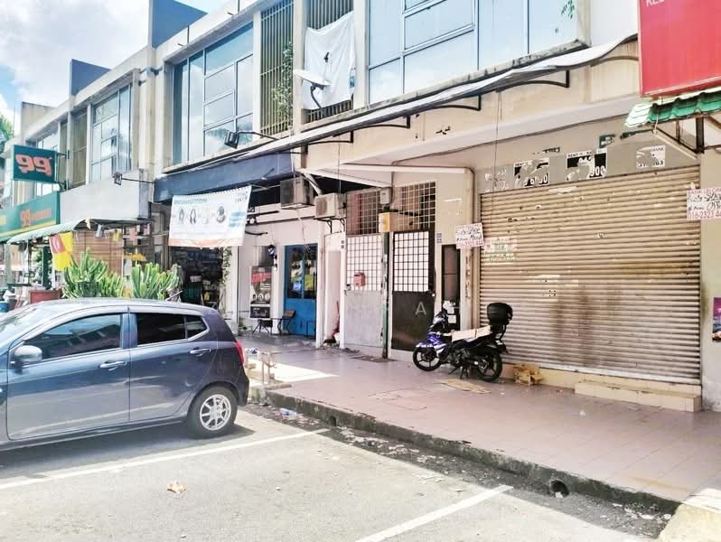 Shop / Office untuk Dijual di Taman Perkasa (Hulu Langat) - Azli Ibrahim - Exterior - PropertyGuru.com.my