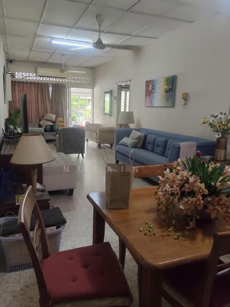 Rumah Teres 1 Tingkat untuk Dijual di Seksyen 17 (Petaling Jaya) - Nurain . - PropertyGuru.com.my