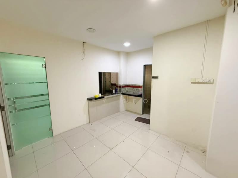 Office for Rent in Puchong (Selangor) - Joey Seow - Interior - PropertyGuru.com.my