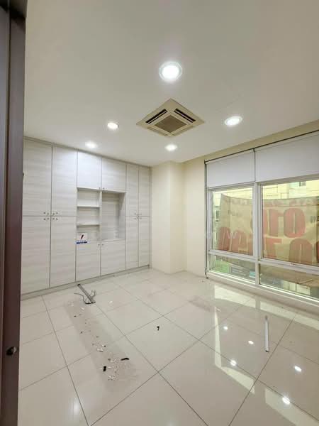 Office for Rent in Puchong (Selangor) - Joey Seow - Interior - PropertyGuru.com.my