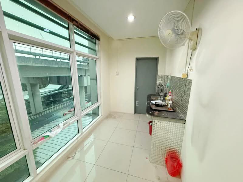 Office for Rent in Puchong (Selangor) - Joey Seow - Kitchen - PropertyGuru.com.my