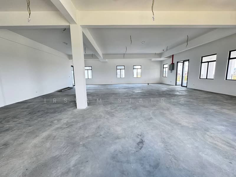 Shop / Office for Rent in Eco Grandeur (Puncak Alam) - Irsyam Sjatria - PropertyGuru.com.my
