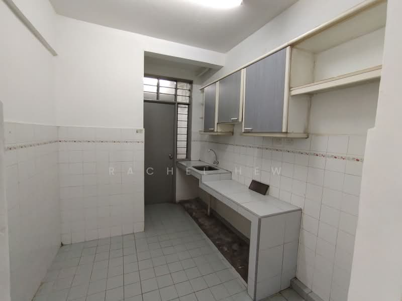 Pangsapuri untuk Dijual di Abadi Indah - Rachel Hew - Kitchen - PropertyGuru.com.my