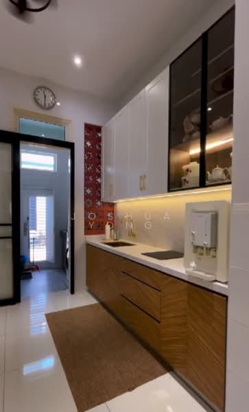 Rumah Teres 2 Tingkat untuk Dijual di Eco Majestic (Semenyih) - Joshua Yong - Dry Kitchen - PropertyGuru.com.my
