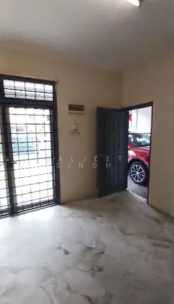 2-storey Terraced House for Sale in Taman Subang Mewah (Subang Jaya) - Baljeet Singh - Interior - PropertyGuru.com.my