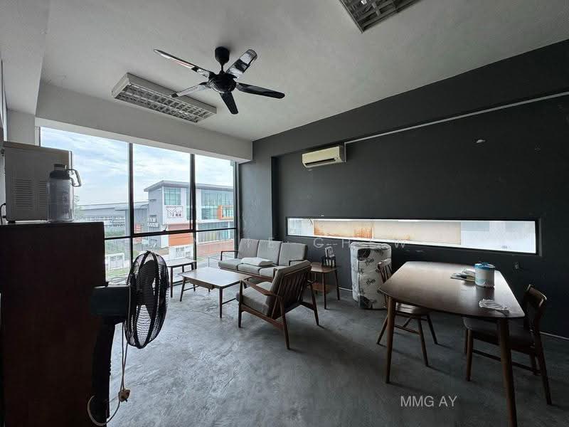 Kilang untuk Dijual di Klang (Selangor) - Jennie Chew - Living Room - PropertyGuru.com.my