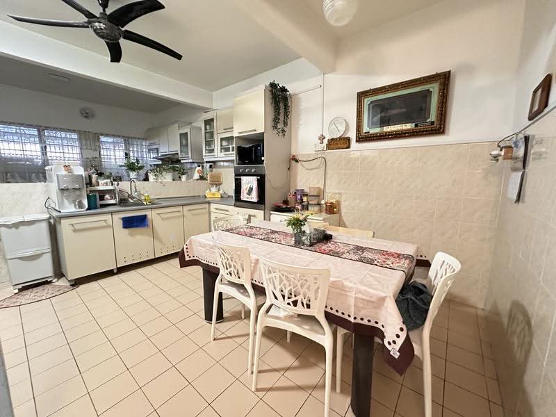 Rumah Teres 2-Tingkat untuk Dijual di Alam Damai (Cheras) - Kian Leap - Kitchen - PropertyGuru.com.my
