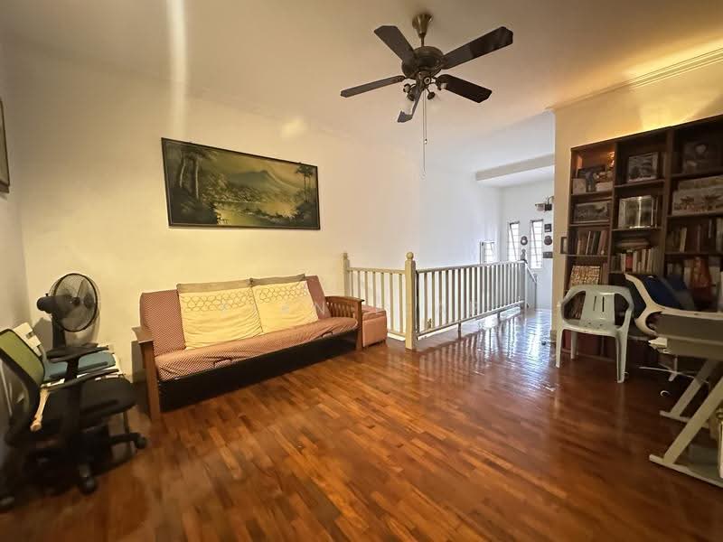 Rumah Teres 2-Tingkat untuk Dijual di Alam Damai (Cheras) - Kian Leap - Living Room - PropertyGuru.com.my