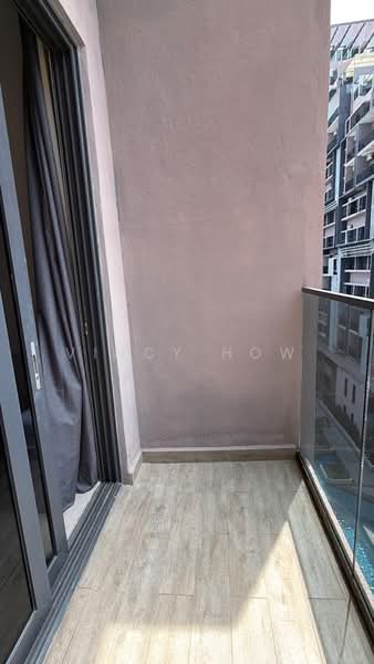 Servis Apartment untuk Disewa di Imperio Residence - Vincy How - Balcony - PropertyGuru.com.my