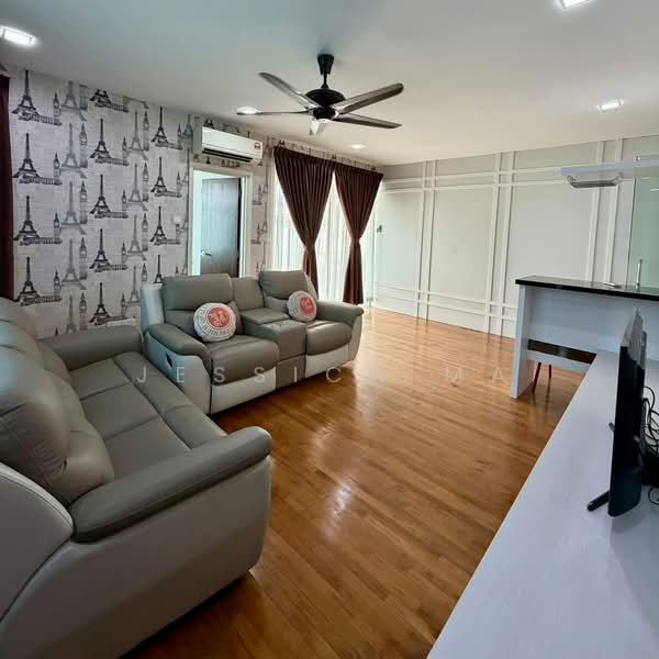 Semi-Detached House for Rent in Senibong (Permas Jaya) - Jessica Ma - Living Room - PropertyGuru.com.my