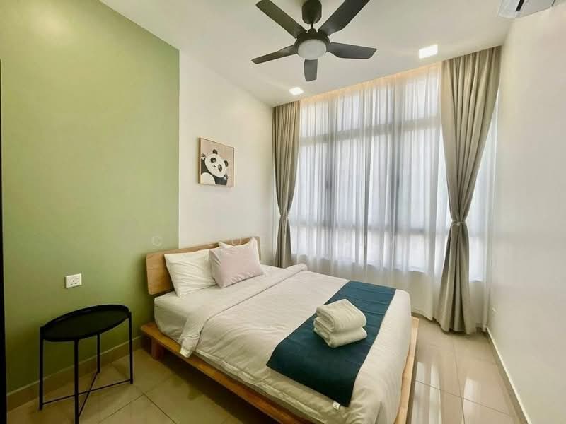 Servis Apartment untuk Disewa di Twin Tower Residence - Chloe Shum - Bedroom - PropertyGuru.com.my