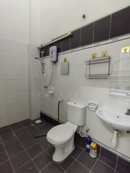 Rumah Berkembar untuk Dijual di Tanjong Minyak (Melaka) - Tim Piong - Bathroom - PropertyGuru.com.my
