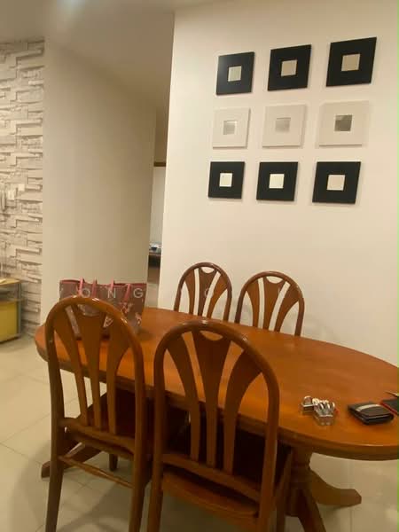 Condominium for Rent at The Signature Condo - Yong Soo Kee - Dining Room - PropertyGuru.com.my