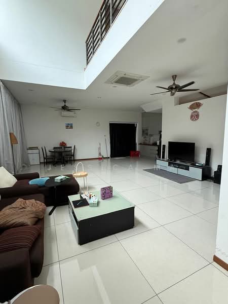 Bungalow for Rent in Senibong (Permas Jaya) - Jessica Ma - Living Room - PropertyGuru.com.my