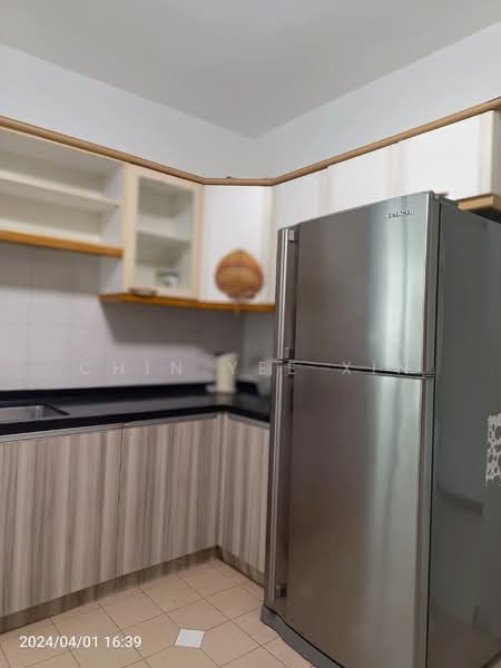 Kondominium untuk Dijual di Vista Kiara - Chin Yee Xin - Kitchen - PropertyGuru.com.my