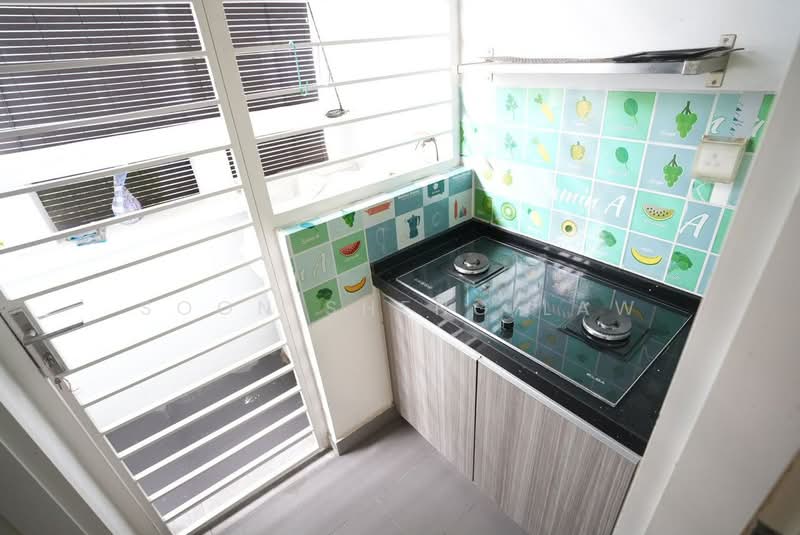 Rumah Teres 2 Tingkat untuk Dijual di Eco Majestic (Semenyih) - Soon Sheng Law - Kitchen - PropertyGuru.com.my