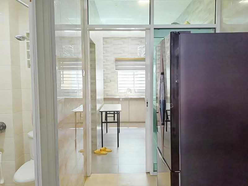 Rumah Teres 2 Tingkat untuk Dijual di Taman Lestari Putra (Seri Kembangan) - Kean Phang - Kitchen - PropertyGuru.com.my