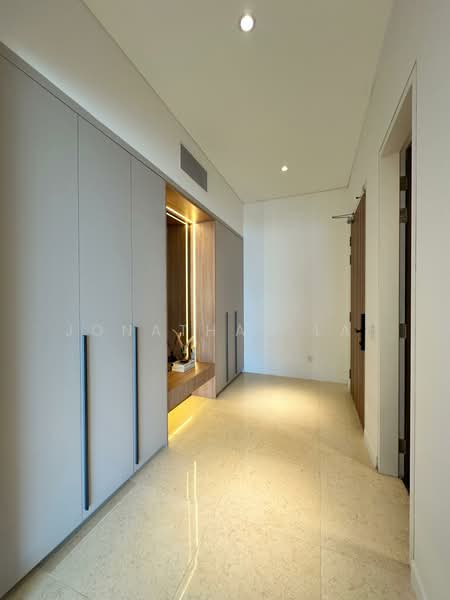 Condominium for Sale at Capella Embassy (D'Rapport Residences) - Jonathan Lai - Corridor - PropertyGuru.com.my