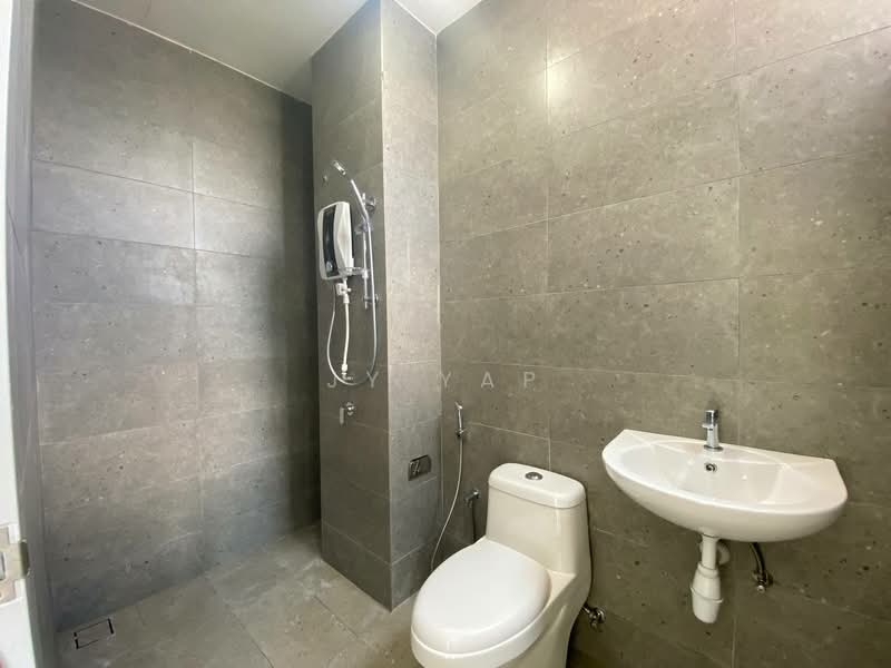 Condominium for Sale at Verando Residence - JY Yap - Bathroom - PropertyGuru.com.my