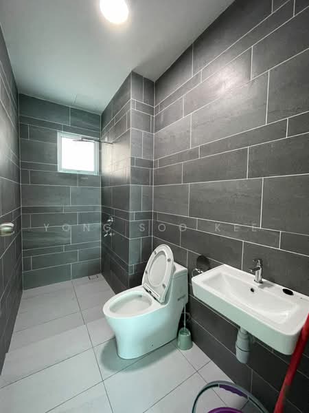 Condominium for Rent at Signature Two - Yong Soo Kee - Bathroom - PropertyGuru.com.my
