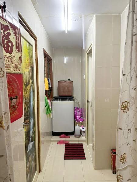 Terraced House for Sale in Bandar Botanic (Klang) - Matthew Lim - Bathroom - PropertyGuru.com.my