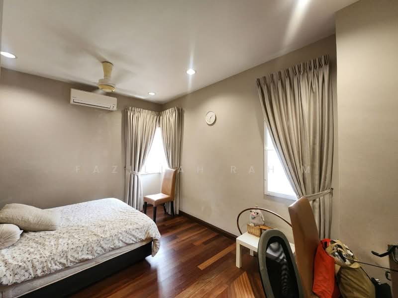 Rumah Banglo untuk Dijual di Bukit Jelutong (Shah Alam) - Fazillah Rahim - Bedroom - PropertyGuru.com.my