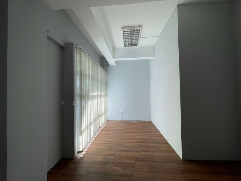 Kedai / Pejabat untuk Disewa di Seksyen 13 (Shah Alam) - Felicia Low - Interior - PropertyGuru.com.my