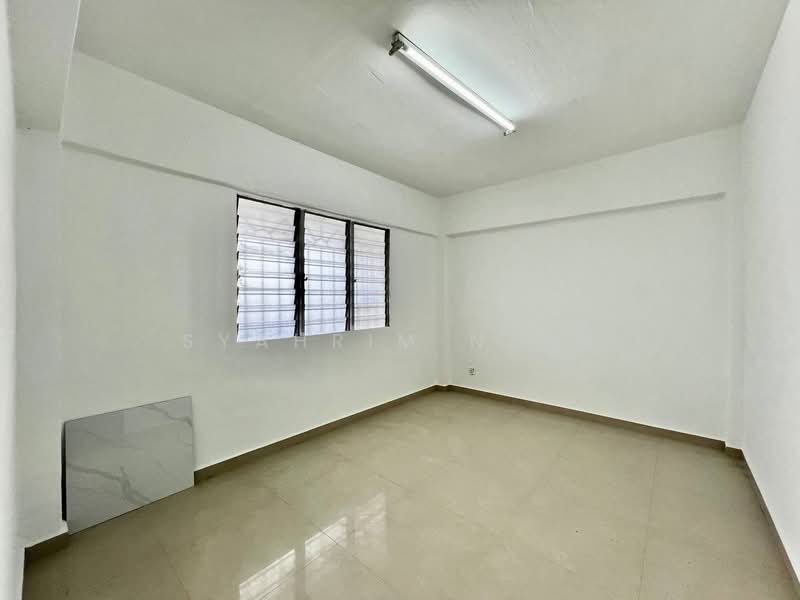 Rumah Flat untuk Dijual di Danau Kota Flat - Syahrim Naim - Interior - PropertyGuru.com.my