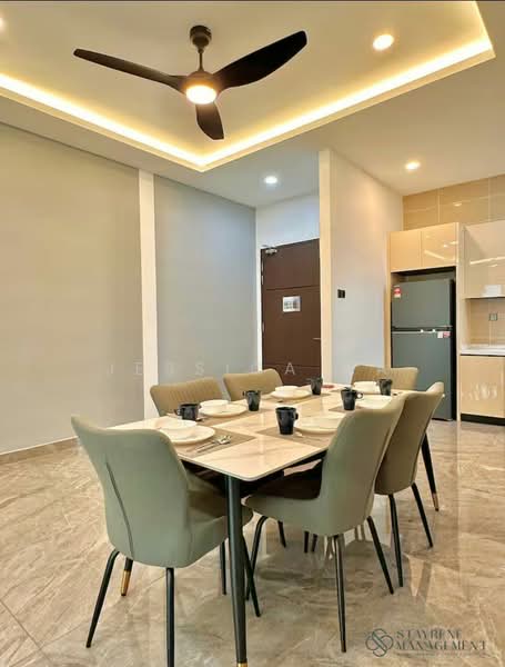 Service Residence for Rent at TriTower Residence @ Johor Bahru Sentral - Jessica Ma - Dining Room - PropertyGuru.com.my