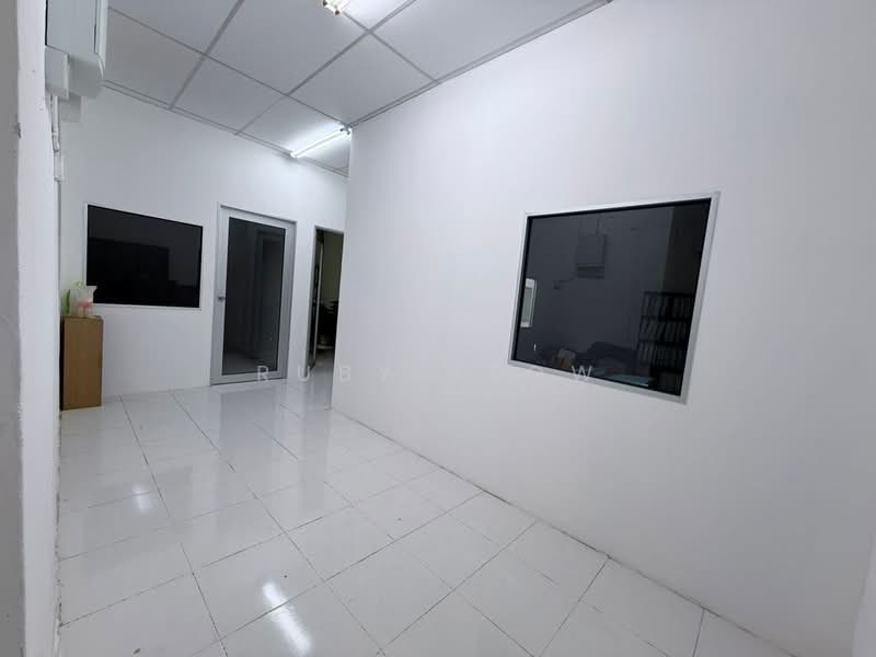 Kilang untuk Disewa di Taman Kota Puteri (Masai) - Ruby Teow - Interior - PropertyGuru.com.my