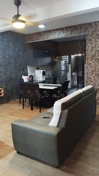 Rumah Teres untuk Disewa di Bandar Kinrara (Selangor) - Chow Kok Toong - Living Room - PropertyGuru.com.my