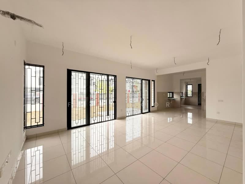2-storey Terraced House for Sale in Elmina (Shah Alam) - Fazie Noor - Living Room - PropertyGuru.com.my