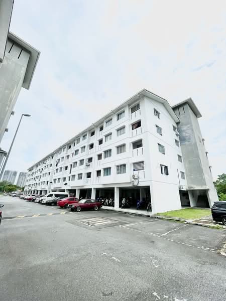Pangsapuri untuk Dijual di Pangsapuri Putra - Syahrim Naim - Exterior - PropertyGuru.com.my