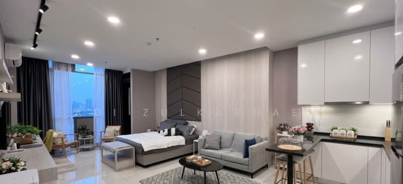 Service Residence for Sale at Societe - Adi Zulkarnaen - Bedroom - PropertyGuru.com.my