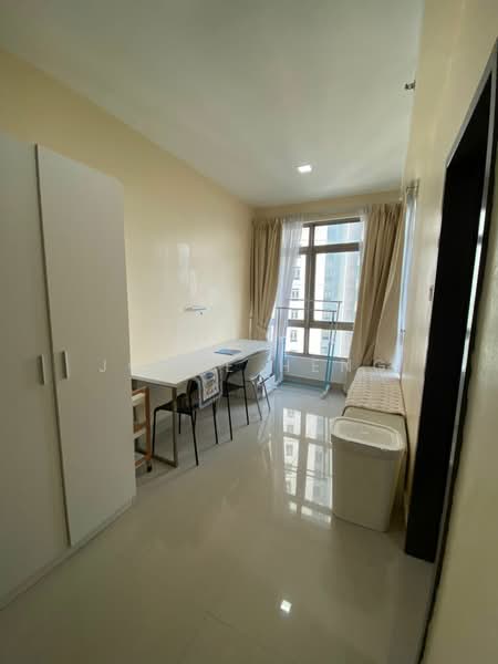 Condominium for Rent at Shaftsbury Residence - Joyce Heng - PropertyGuru.com.my