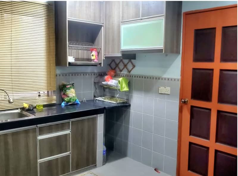 Rumah Teres 2 Tingkat untuk Dijual di Taman Lestari Putra (Seri Kembangan) - Danny Lee - PropertyGuru.com.my