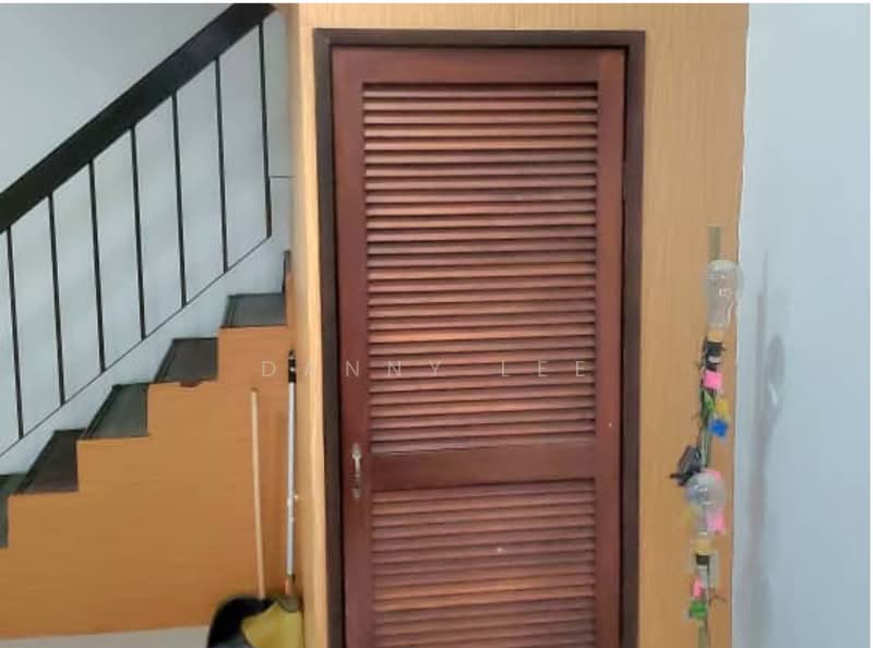 Rumah Teres 2 Tingkat untuk Dijual di Taman Lestari Putra (Seri Kembangan) - Danny Lee - PropertyGuru.com.my