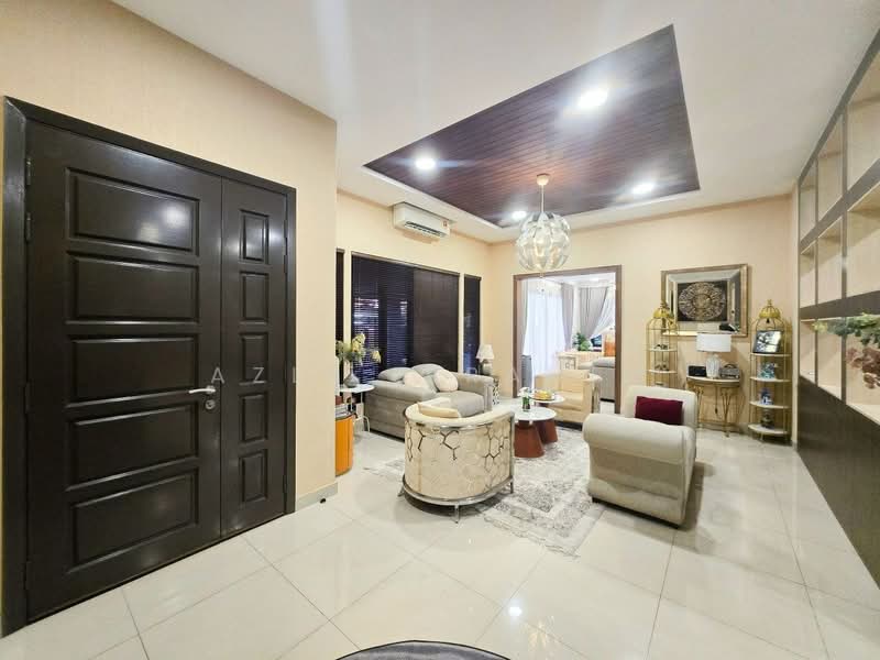 2-storey Terraced House for Sale in Seksyen 35 (Shah Alam) - Azli Ibrahim - Living Room - PropertyGuru.com.my