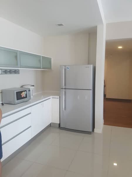 Kondominium untuk Dijual di BayStar Condominium - A Ee Ee - Kitchen - PropertyGuru.com.my