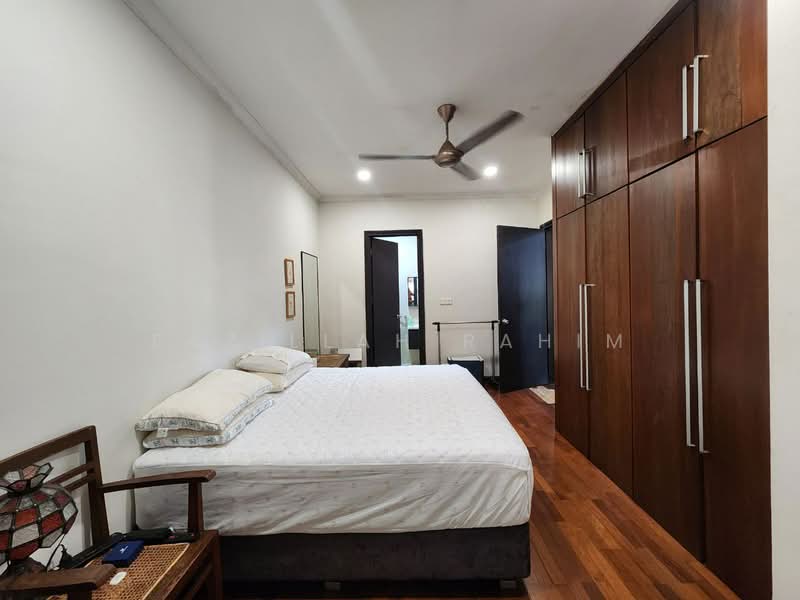 2-storey Terraced House for Sale in Bukit Jelutong (Shah Alam) - Fazillah Rahim - Bedroom - PropertyGuru.com.my